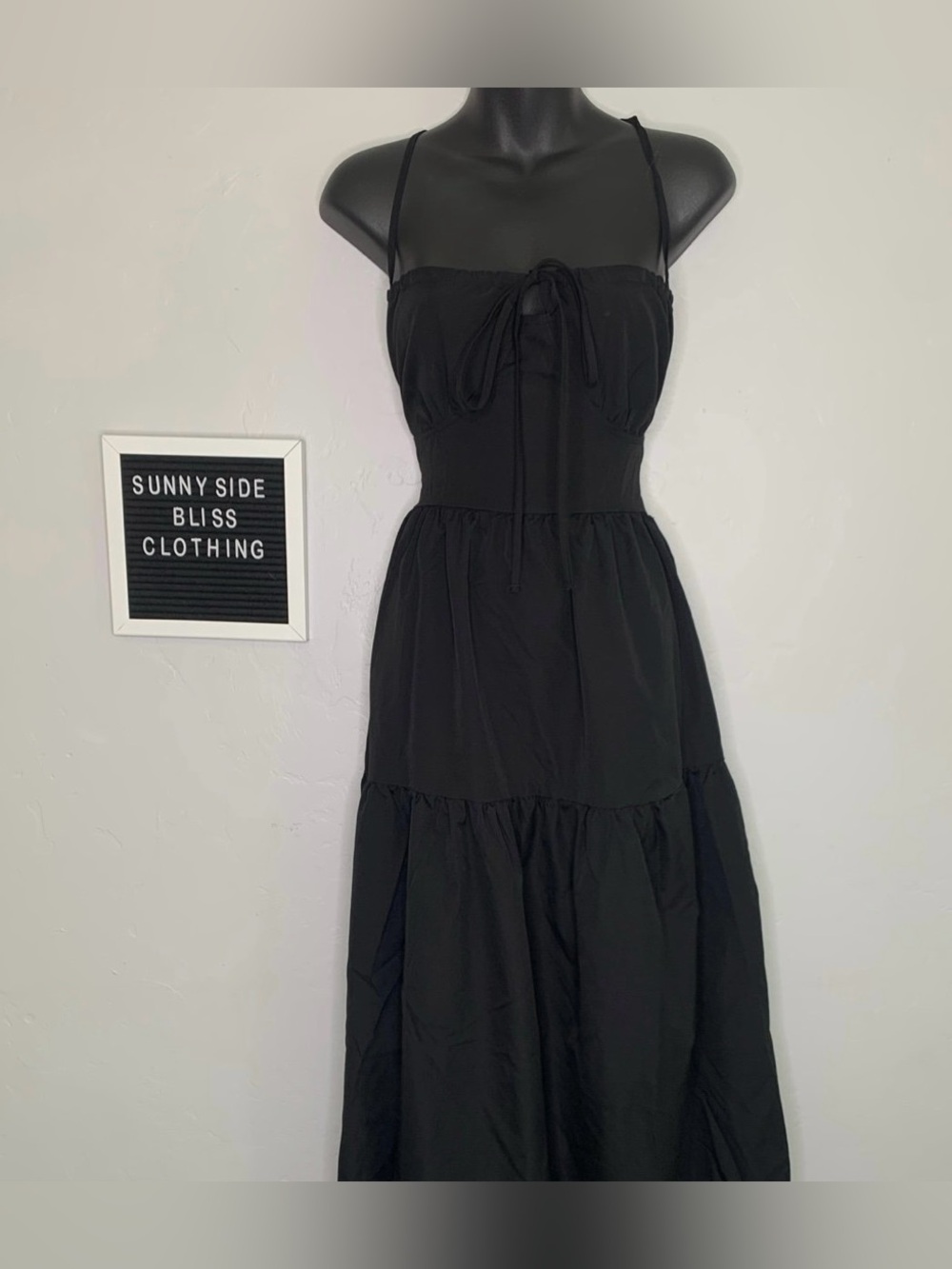 Black Ruched Tie Front Maxi Dress Spaghetti Strap Lace Up Back Size Large